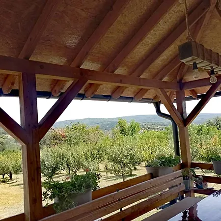 Vikendica Bambi - Vrdnik