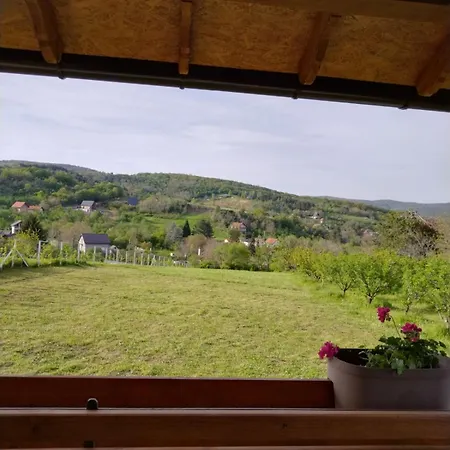 Vikendica Bambi - Сasa de vacaciones Vrdnik