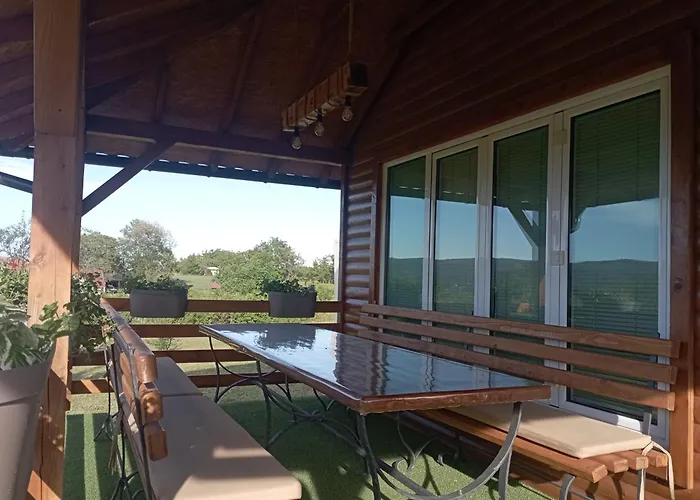 Ferienhaus Vikendica Bambi - *